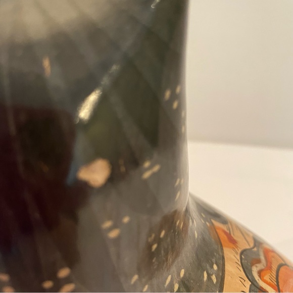 Darling vintage Mexican pottery birds. Signed on bottom. Preowned wear V.Silva - Picture 9 of 11